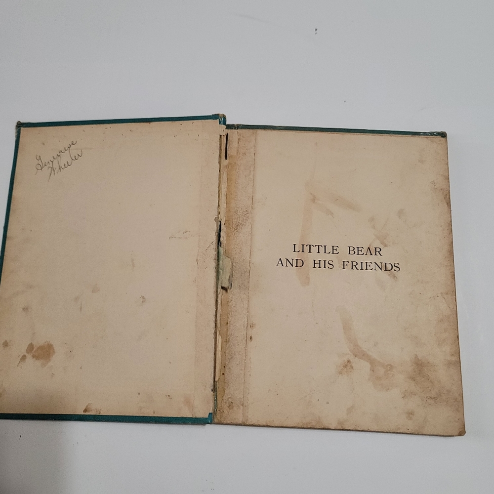 Little Bear‎ and His Friends Children's Book - Picture 2 of 8